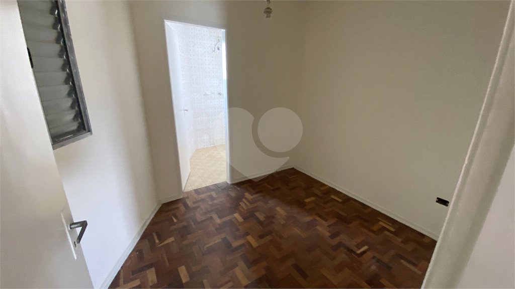 Sobrado à venda com 3 quartos, sendo 1 suíte, em Interlagos, São Paulo, SP