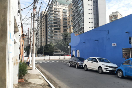 Terreno à venda em Vila Nova Conceição, São Paulo, SP