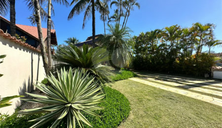 Casa à venda com 4 quartos, sendo 2 suítes,  em Morada da Praia, Bertioga, SP