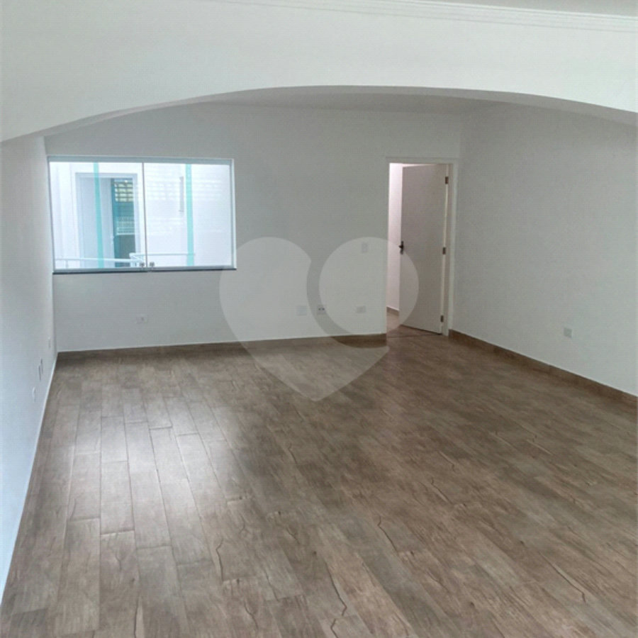 Sobrado à venda com 4 quartos, sendo 1 suíte, em Ipiranga, São Paulo, SP