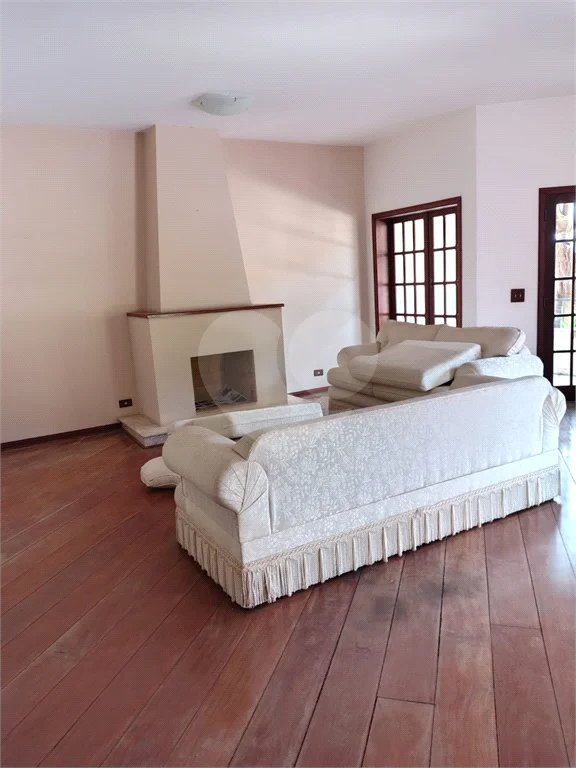 Casa à venda ou para alugar com 5 quartos, sendo 2 suítes, em Jardim Dos Estados, Poços de Caldas - MG