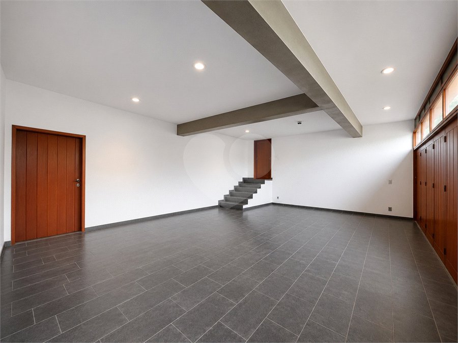 Casa à venda ou para alugar com 4 quartos, sendo 3 suítes, no Centro, Itapetininga, SP