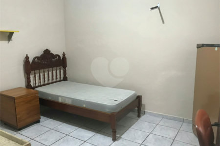 Sobrado à venda com 16 suítes em Vila Aparecida, Itapetininga, SP