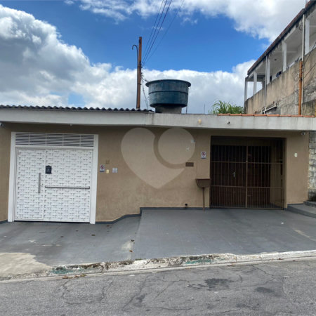 Casa à venda com 3 quartos em Jardim Santa Helena, Poá, SP