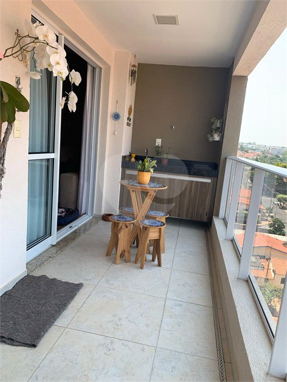 Apartamento à venda com 3 quartos em Vila Almeida, Indaiatuba, SP