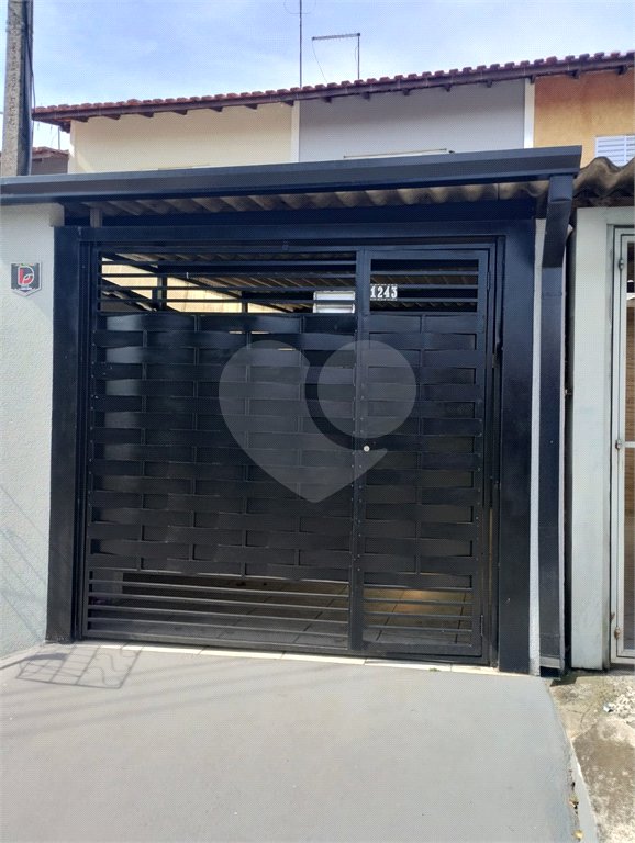 Casa à venda com 2 quartos, sendo 1 suíte, em Vila Caputera, Mogi das Cruzes, SP