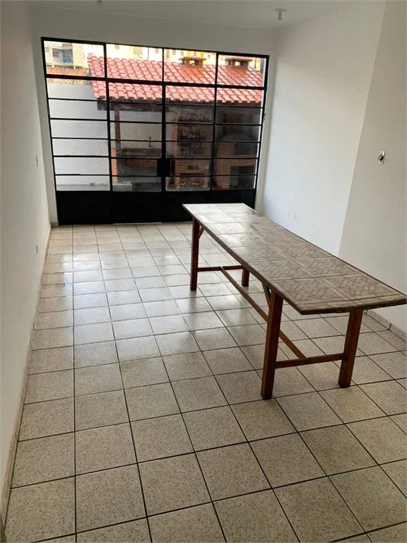 Casa à venda com 4 quartos, sendo 3 suítes, em Jardim Alvorada (zona Oeste), São Paulo, SP