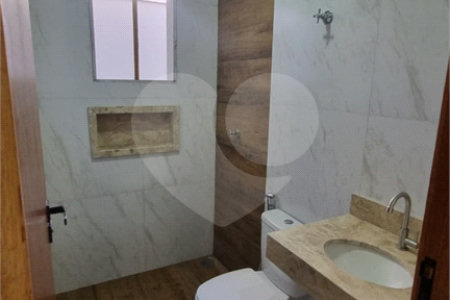 Casa à venda com 3 quartos, sendo 1 suíte, em Vila Brizzola, Indaiatuba, SP