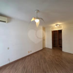 Apartamento à venda com 3 suítes em Vila Uberabinha, São Paulo, SP