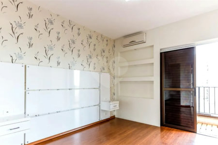 Apartamento à venda com 3 suítes em Vila Maria, São Paulo, SP