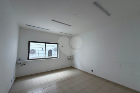 Casa para alugar com 9 quartos, sendo 3 suítes, em Jardim Panorama, Sorocaba, SP
