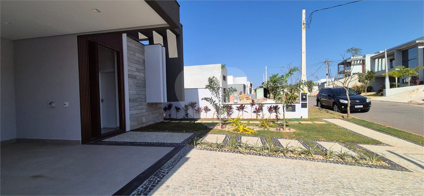 Casa à venda com 4 suítes no condomínio Portal San Giovanni, Itatiba - SP