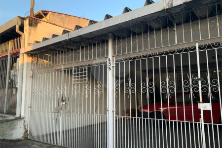 Casa à venda com 3 quartos, sendo 1 suíte, em Mogi Moderno, Mogi das Cruzes, SP