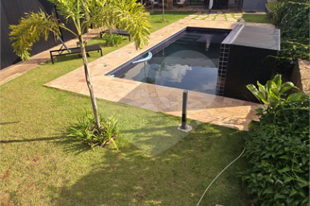 Terreno à venda com 4 quartos, sendo 3 suítes,  no condomínio Jardins do Golfe Residencial Indaiatuba, Indaiatuba - SP
