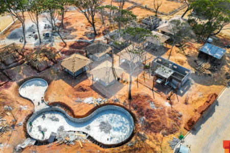 Terreno à venda no condomínio Golden Mundaí, Porto Seguro - BA