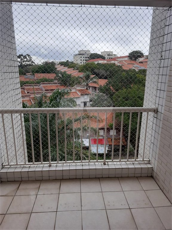Apartamento à venda ou para alugar com 3 quartos, sendo 1 suíte, em Cidade São Francisco, São Paulo, SP