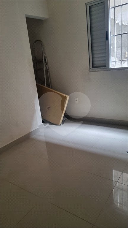 Sobrado à venda com 4 quartos, sendo 2 suítes,  em Conjunto Residencial Álvaro Bovolenta, Mogi das Cruzes, SP