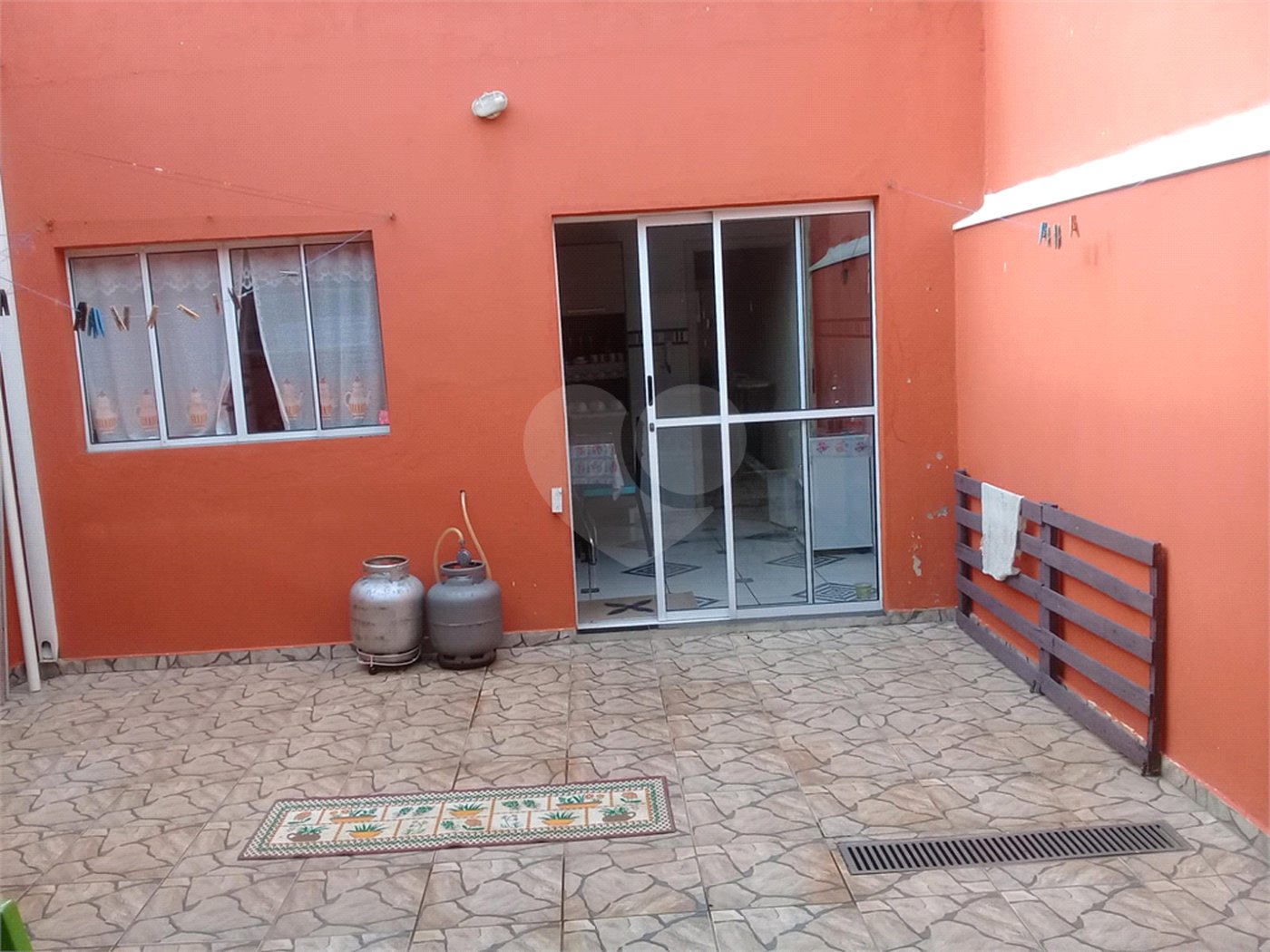 Sobrado à venda com 2 quartos, sendo 1 suíte, em Vila Barth, Itapetininga, SP