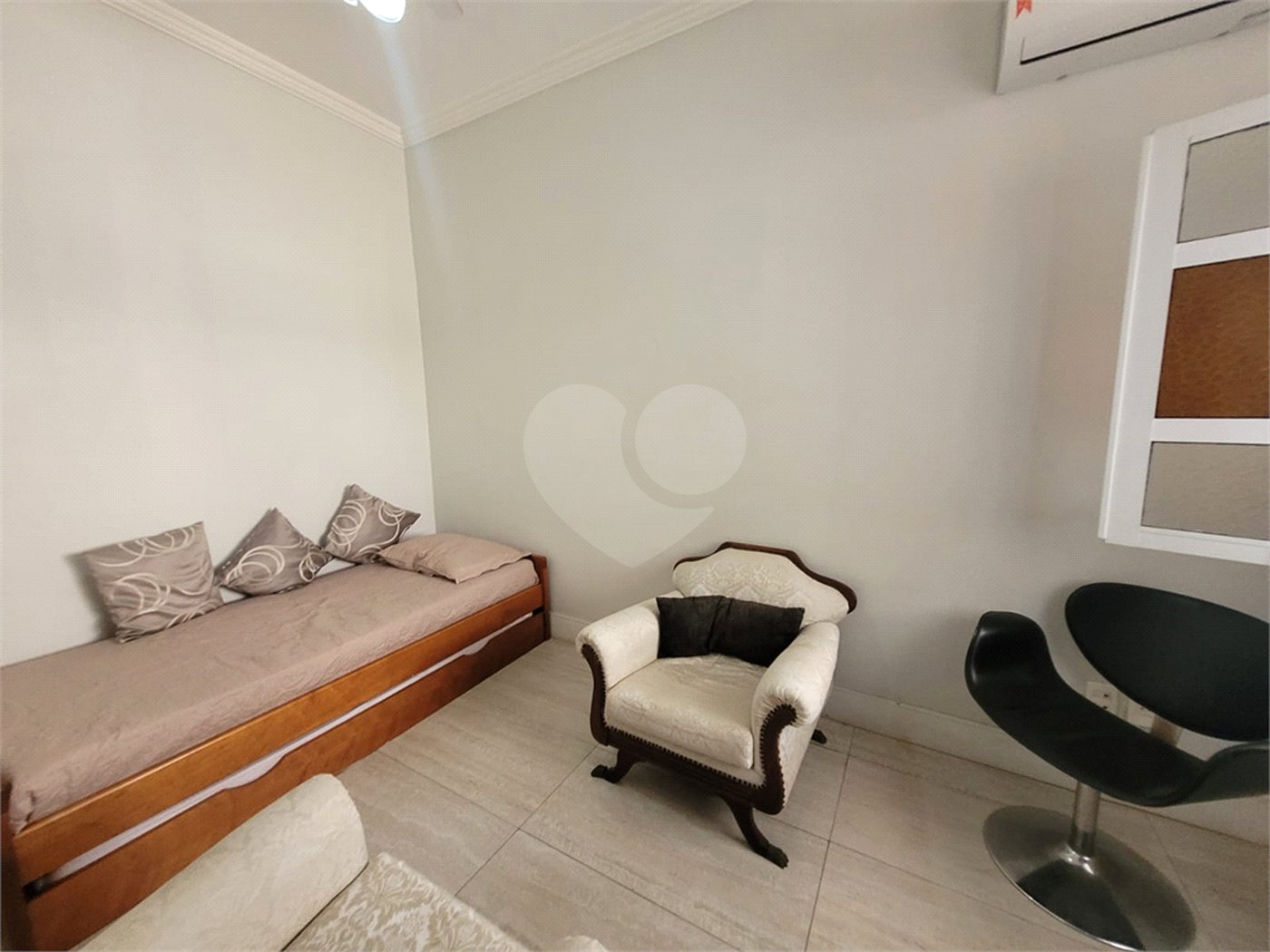 Casa de Vila à venda com 4 quartos, sendo 1 suíte,  em Tijuca, Rio de Janeiro, RJ