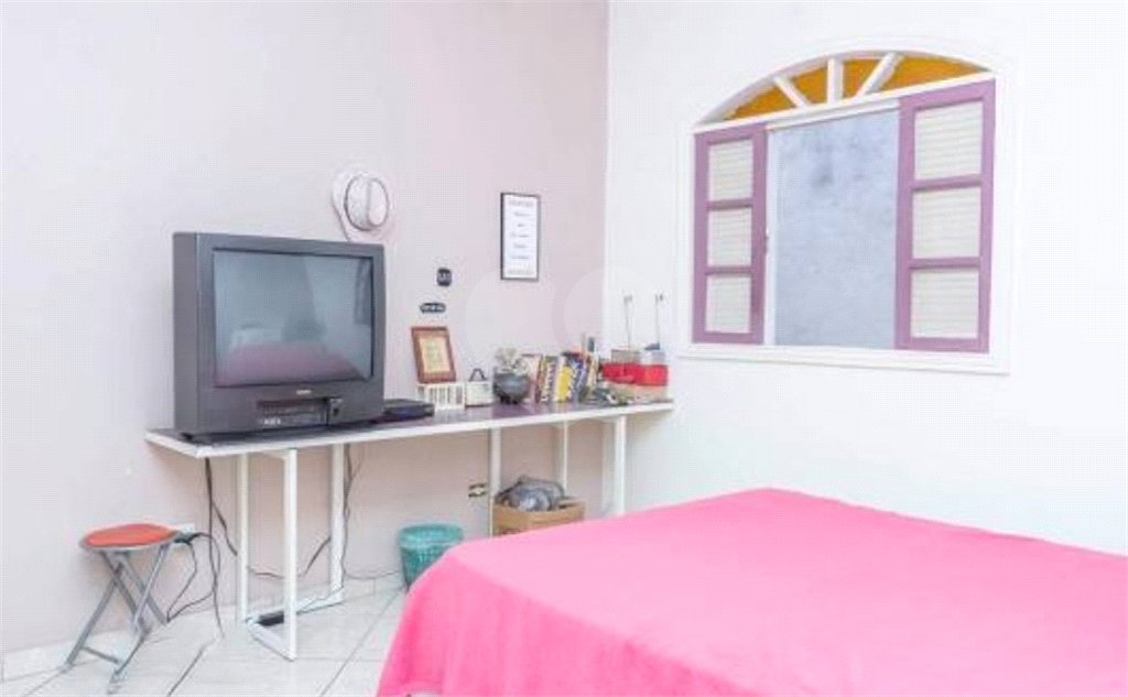 Sobrado à venda com 3 quartos, sendo 1 suíte,  em Jardim Monte Kemel, São Paulo, SP