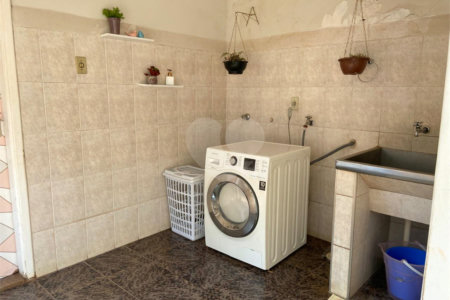 Casa à venda com 3 quartos, sendo 1 suíte, no Centro, Araraquara, SP