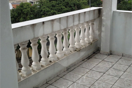 Sobrado à venda com 2 quartos em Cidade Líder, São Paulo, SP