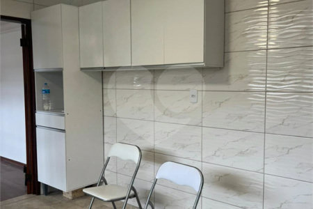 Casa à venda com 5 quartos, sendo 3 suítes,  em Jardim Bonfiglioli, São Paulo, SP