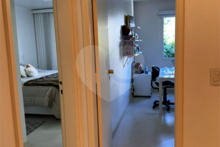 Apartamento à venda com 4 quartos em Vila Andrade, São Paulo, SP