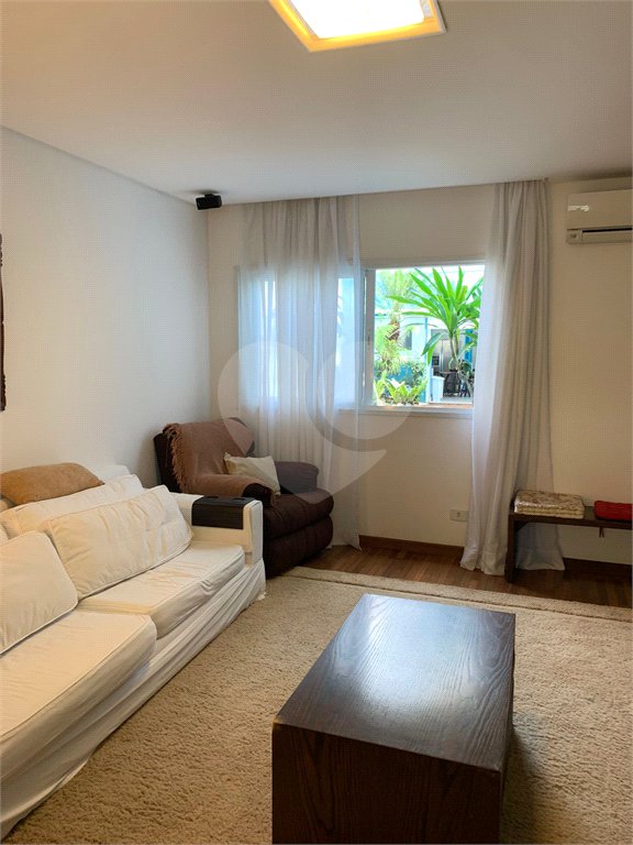 Casa à venda com 4 suítes em Santana, São Paulo, SP