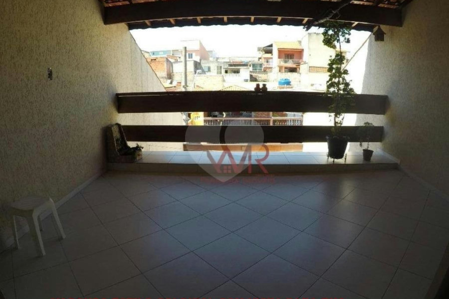 Sobrado à venda com 4 quartos em Artur Alvim, São Paulo, SP