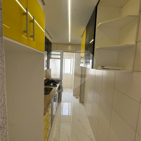 Apartamento à venda com 3 quartos, sendo 1 suíte,  em Jardim Arize, São Paulo, SP