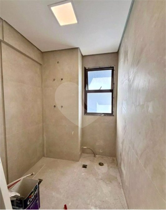 Apartamento à venda com 3 quartos, sendo 2 suítes, em Barueri, Barueri, SP