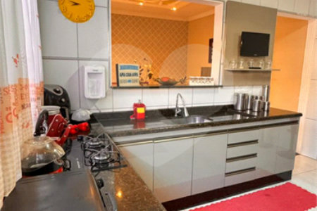Casa à venda com 3 quartos, sendo 1 suíte,  em Mogi Moderno, Mogi das Cruzes, SP