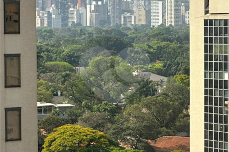 Apartamento à venda com 2 suítes em Jardim Europa, São Paulo, SP