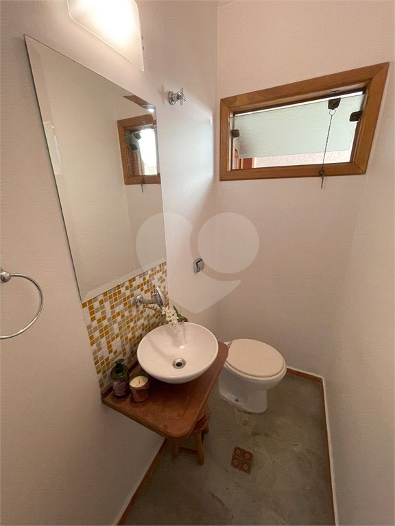 Casa à venda com 3 suítes em Santo Amaro, São Paulo, SP