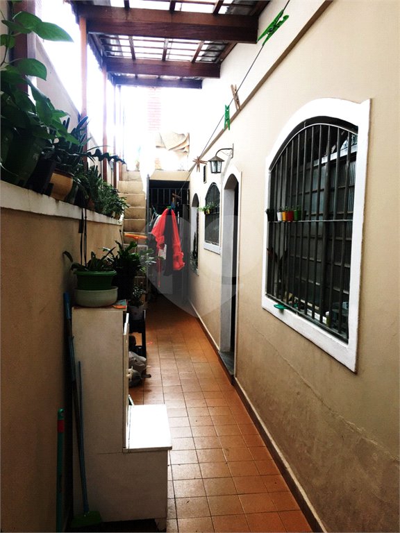 Sobrado à venda com 4 quartos, sendo 1 suíte,  em Vila Gomes, São Paulo, SP