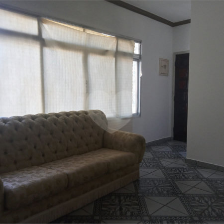 Casa Térrea à venda com 3 quartos em Parque Vitória, São Paulo, SP