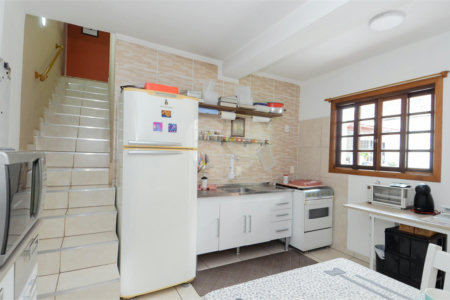 Casa à venda com 4 quartos, sendo 1 suíte, em Jardim Nova Taboão, Guarulhos, SP