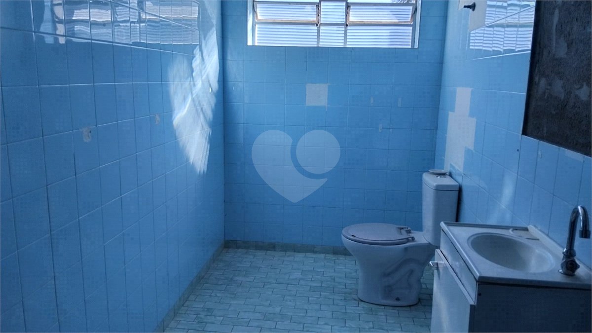 Sobrado à venda com 3 quartos, sendo 1 suíte, em Jardim Bonfiglioli, São Paulo, SP