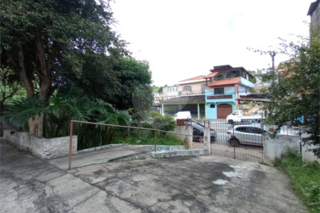 Casa Térrea à venda com 3 quartos, sendo 1 suíte, em Jardim São Luís, São Paulo, SP