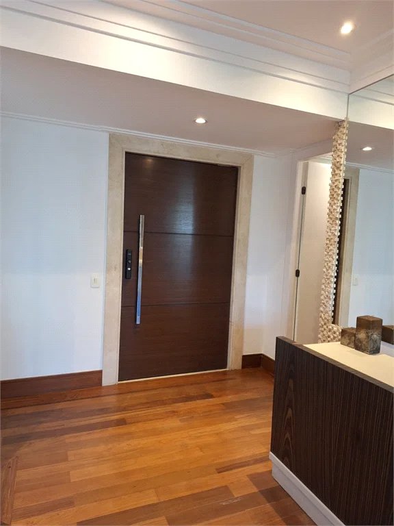 Apartamento à venda com 4 quartos, sendo 3 suítes, em Vila Gertrudes, São Paulo, SP
