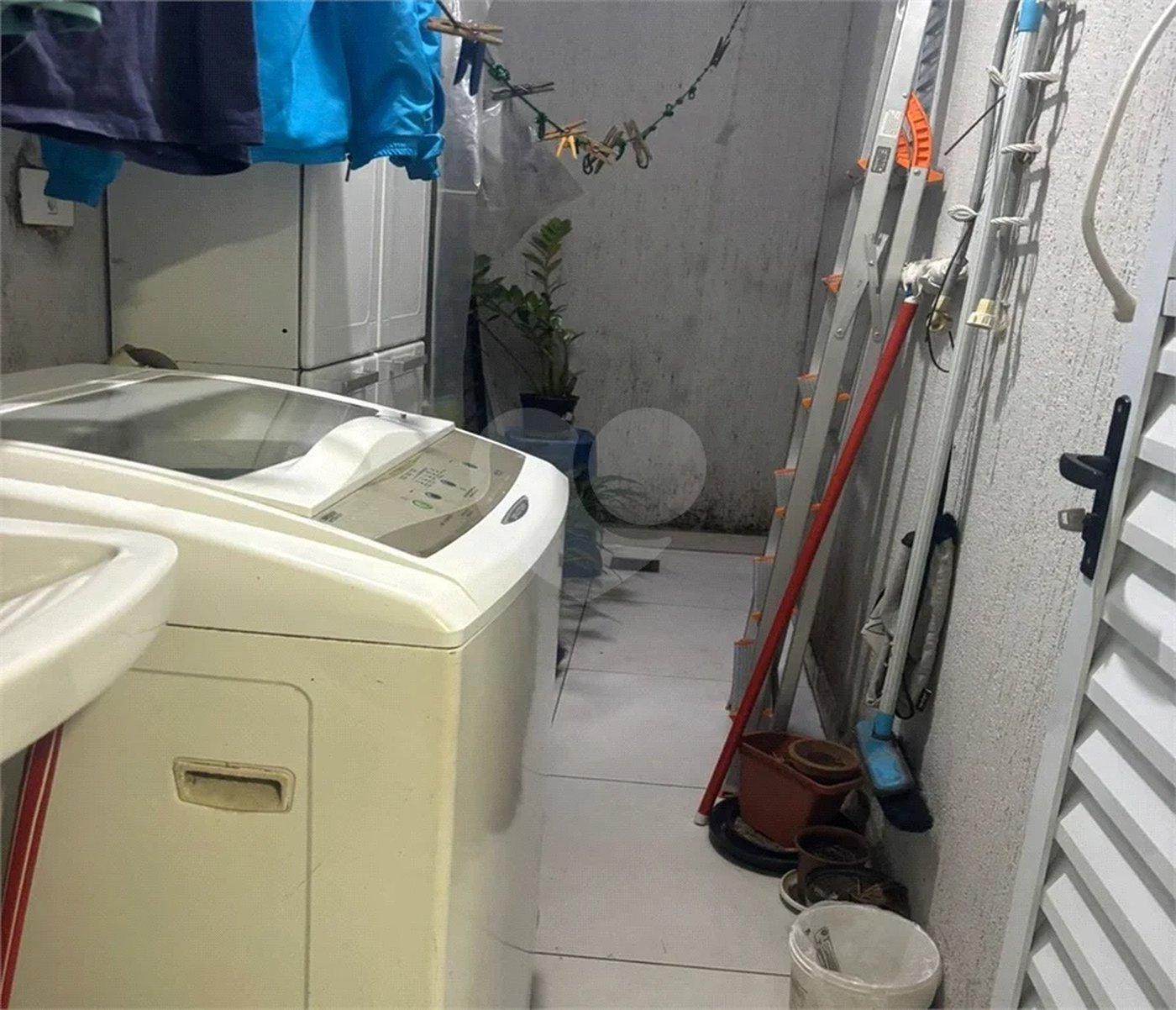 Casa à venda com 2 quartos no condomínio Residencial Fernandes, São Paulo - SP