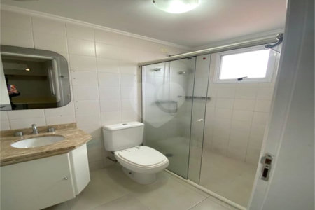 Casa à venda com 4 quartos, sendo 3 suítes, no condomínio Villas Nova Tatuapé I, São Paulo - SP