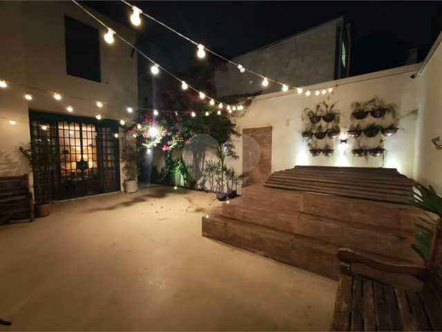 Casa à venda com 4 suítes em Brooklin, São Paulo, SP
