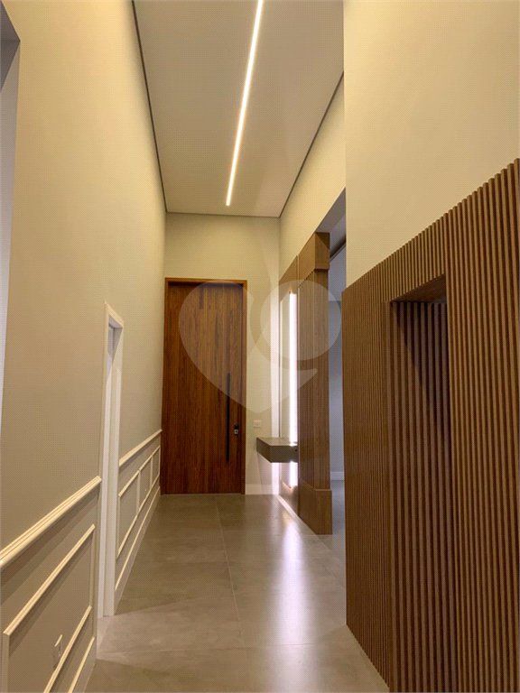 Casa à venda com 3 suítes no condomínio Residencial Granville, Atibaia - SP