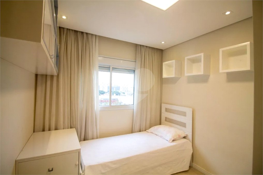 Apartamento à venda com 3 suítes em Jardim Dom Bosco, São Paulo, SP