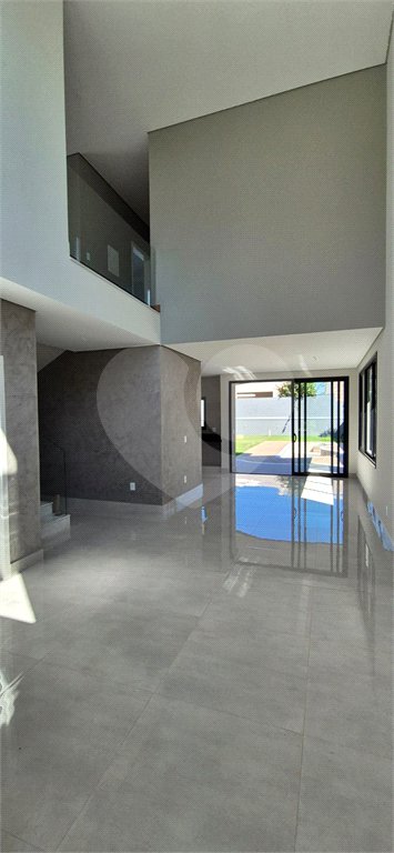 Casa à venda com 3 suítes no condomínio Reserva dos Vinhedos, Louveira - SP