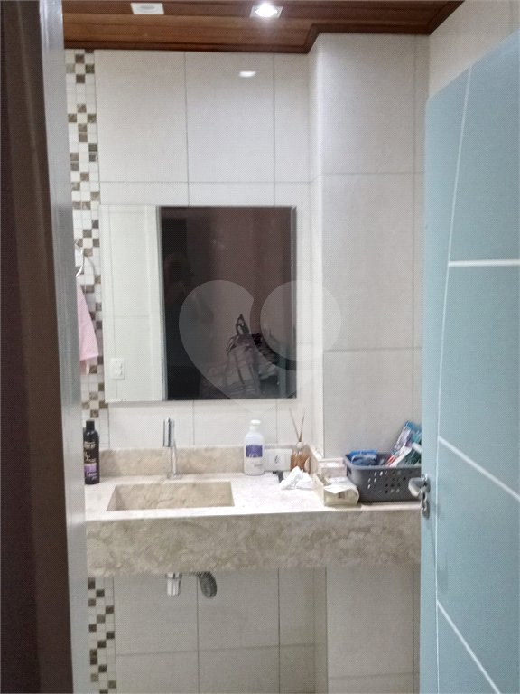 Sobrado à venda com 4 suítes em Cajuru do Sul, Sorocaba, SP