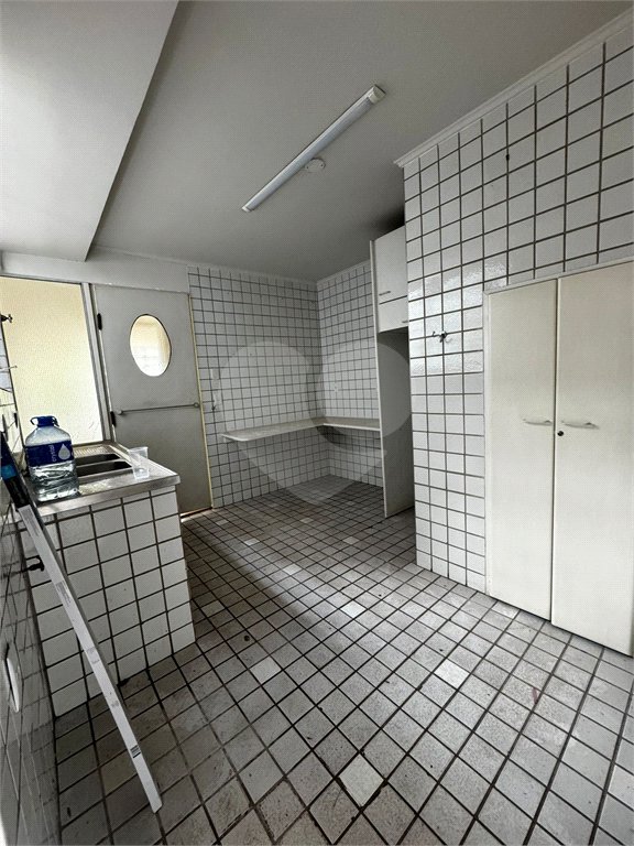 Casa à venda ou para alugar com 4 quartos, sendo 2 suítes,  em Vila Andrade, São Paulo, SP