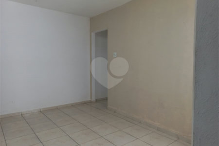 Sobrado à venda com 3 quartos, sendo 1 suíte,  em Vila Lageado, São Paulo, SP